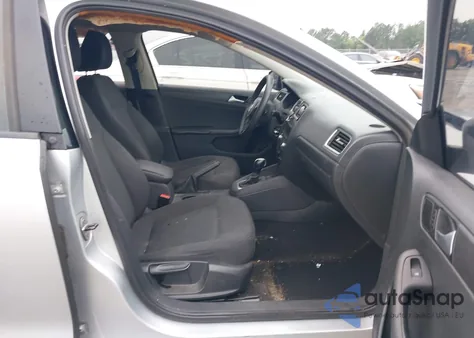 2014 Volkswagen Jetta 2.0L S z USA, uszkodzony, nr VIN 3VW2K7AJ8EM233080